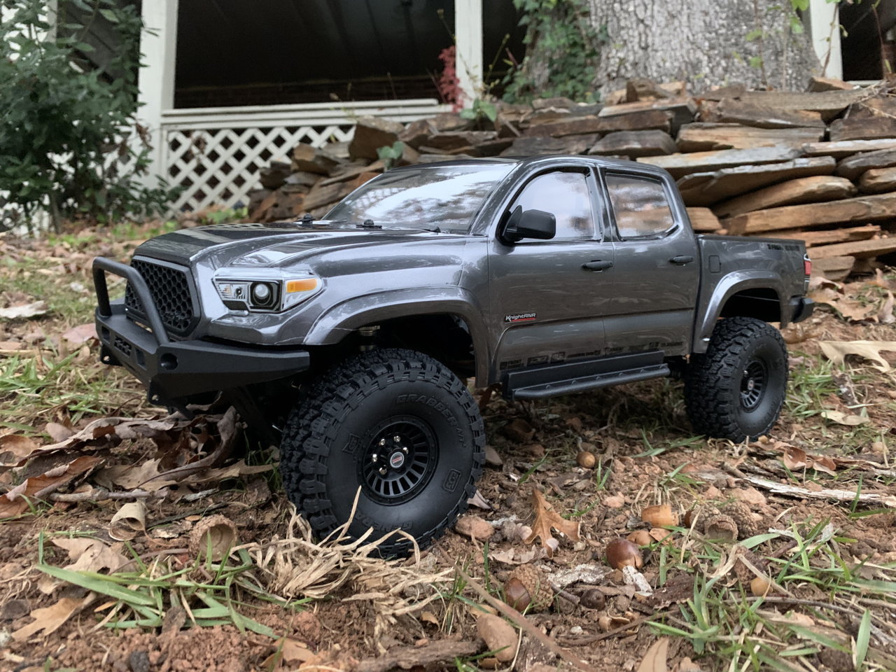 Grey toyota 2025 tacoma hot wheels