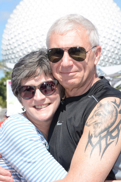 PhotoPass_Visiting_EPCOT_7953016136 Sized.jpg