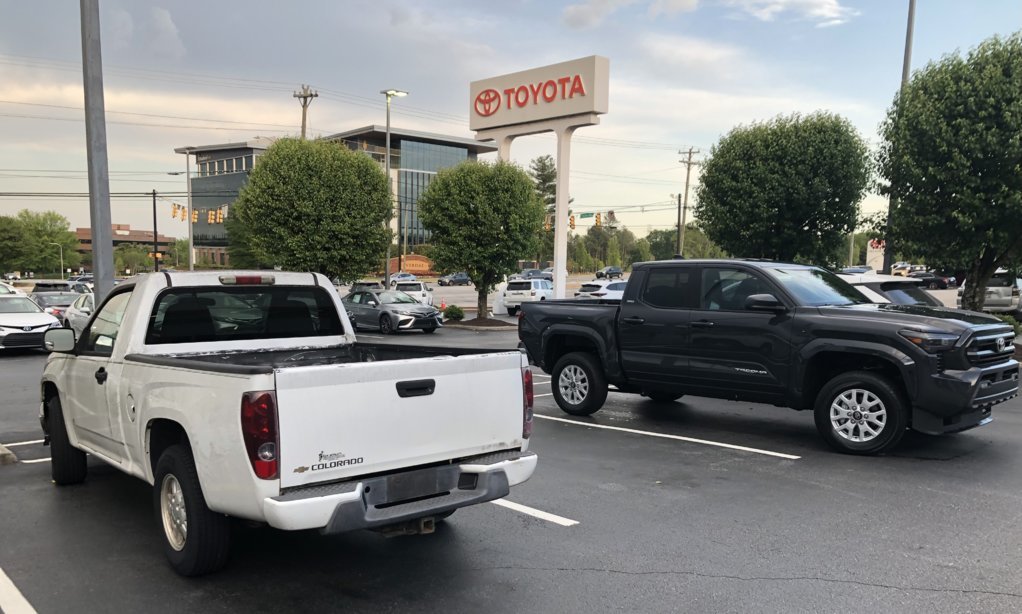 Pick-Up-DayAPR15'24a.jpg