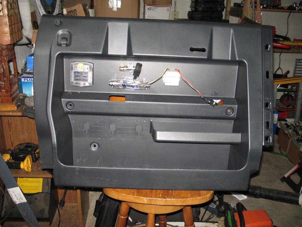 Picture11-SettingUpEquipmentforBackBatte_00ebbee6b0cdf17561fd681c59bc81ad2c8e01af.jpg