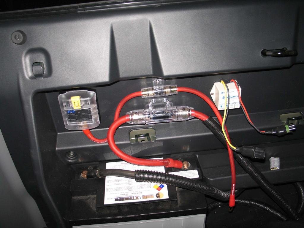 Picture12-BatteryInstalledinBack_3670ffb543840abed9b5ccf98801dd84c62f6611.jpg