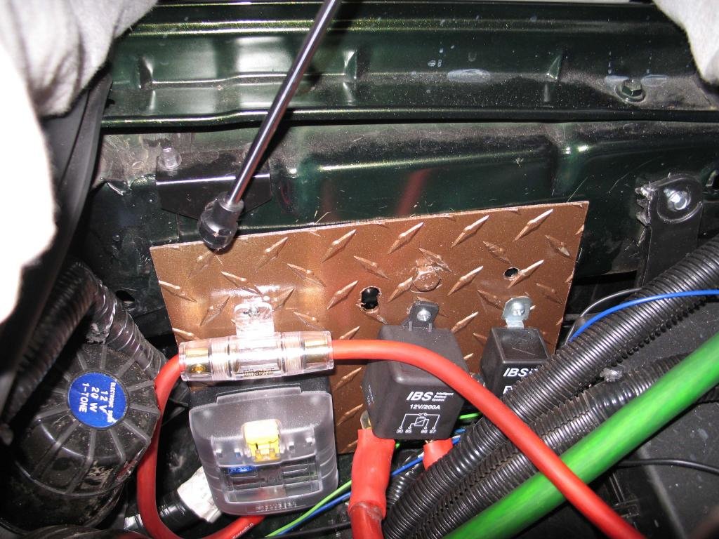 Picture14-IBSRelayandFuzePanel_5fac795c4acd72550f750ace16a731f1d53c1094.jpg