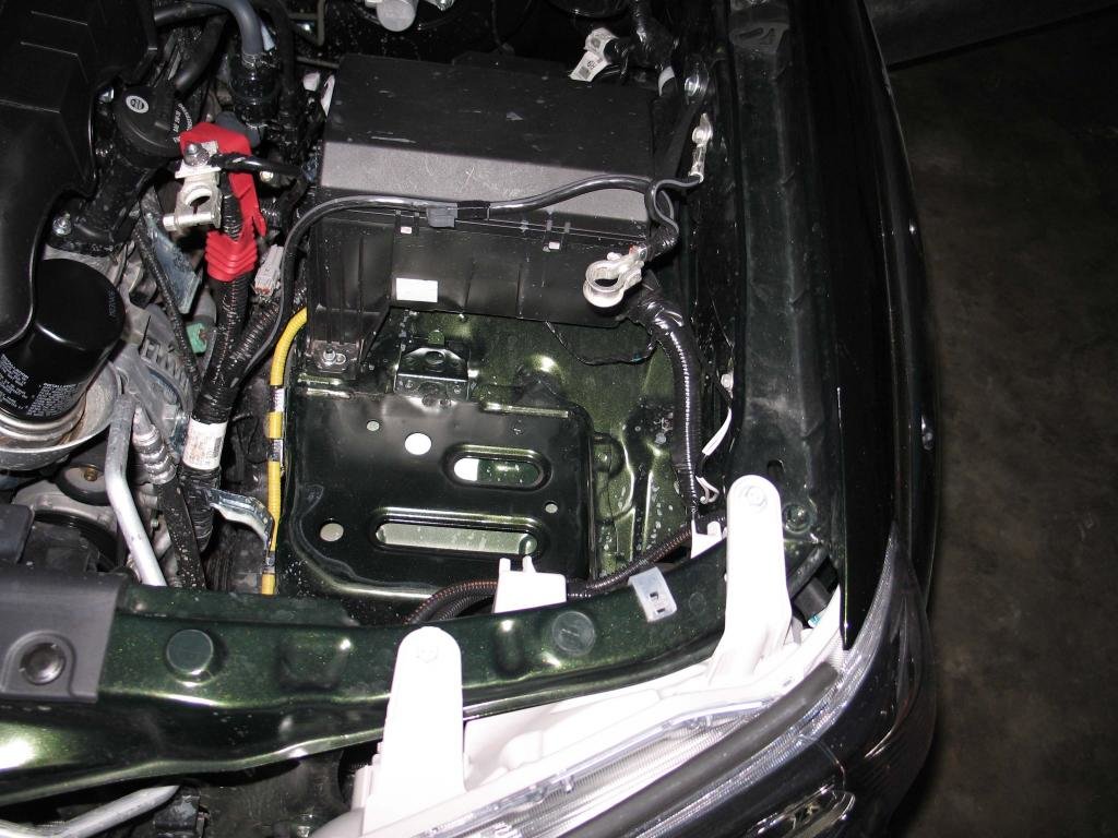 Picture2-DisconnectBatteryandRemovePlate_136d8c404802d1e2e06bc568e5ea18d1c7fcebda.jpg