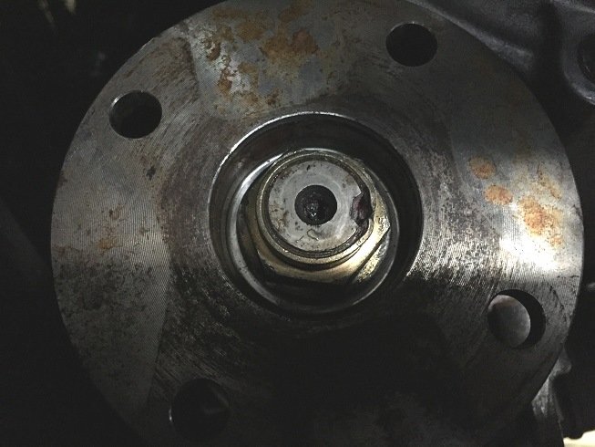 Pinion%20Seal%20a6_zps6rsfjrxy_aed69f7bdf38a4aaa378371d119c537b2121108c.jpg
