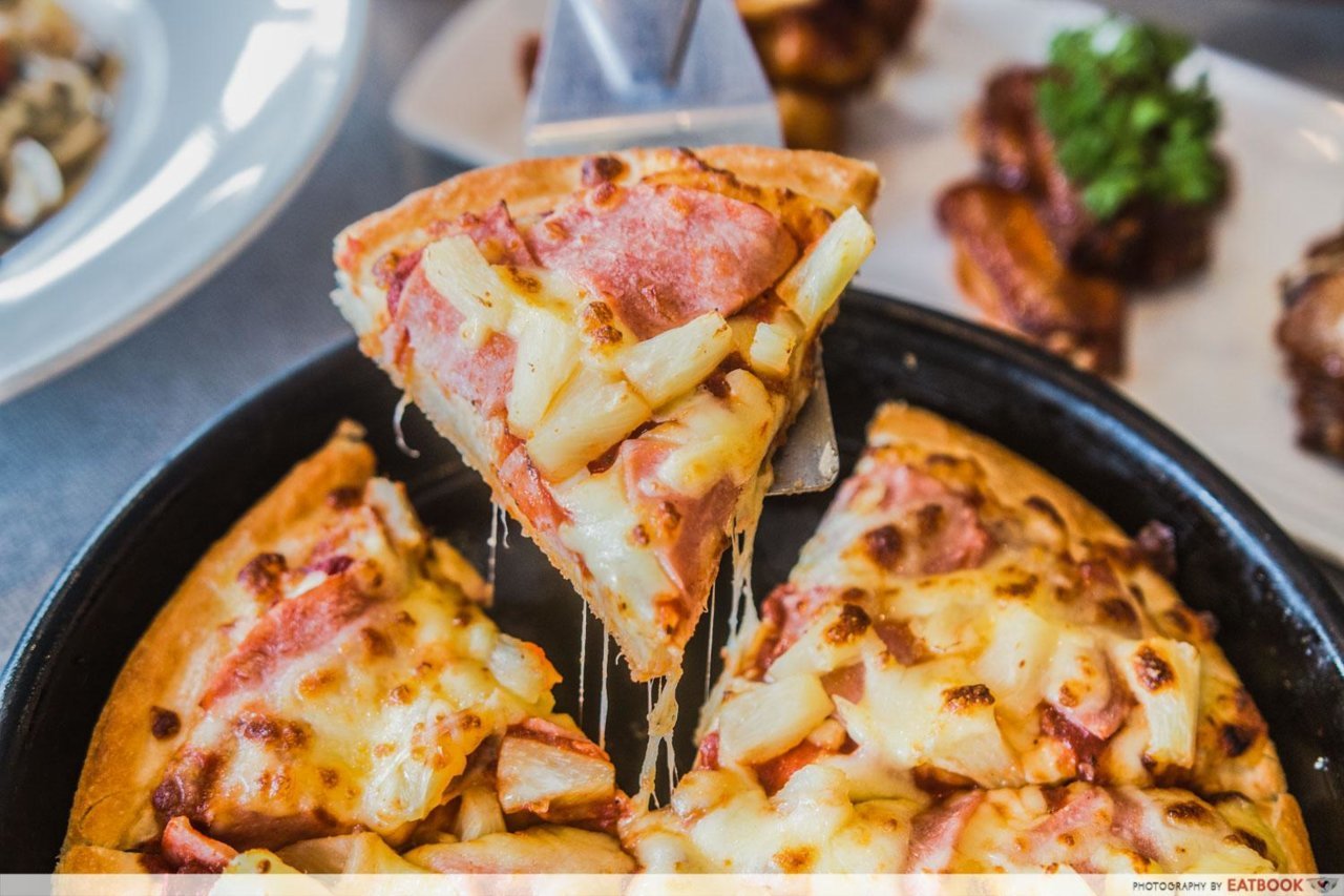Pizza-Hut-1-For-1-Hawaiian.jpg