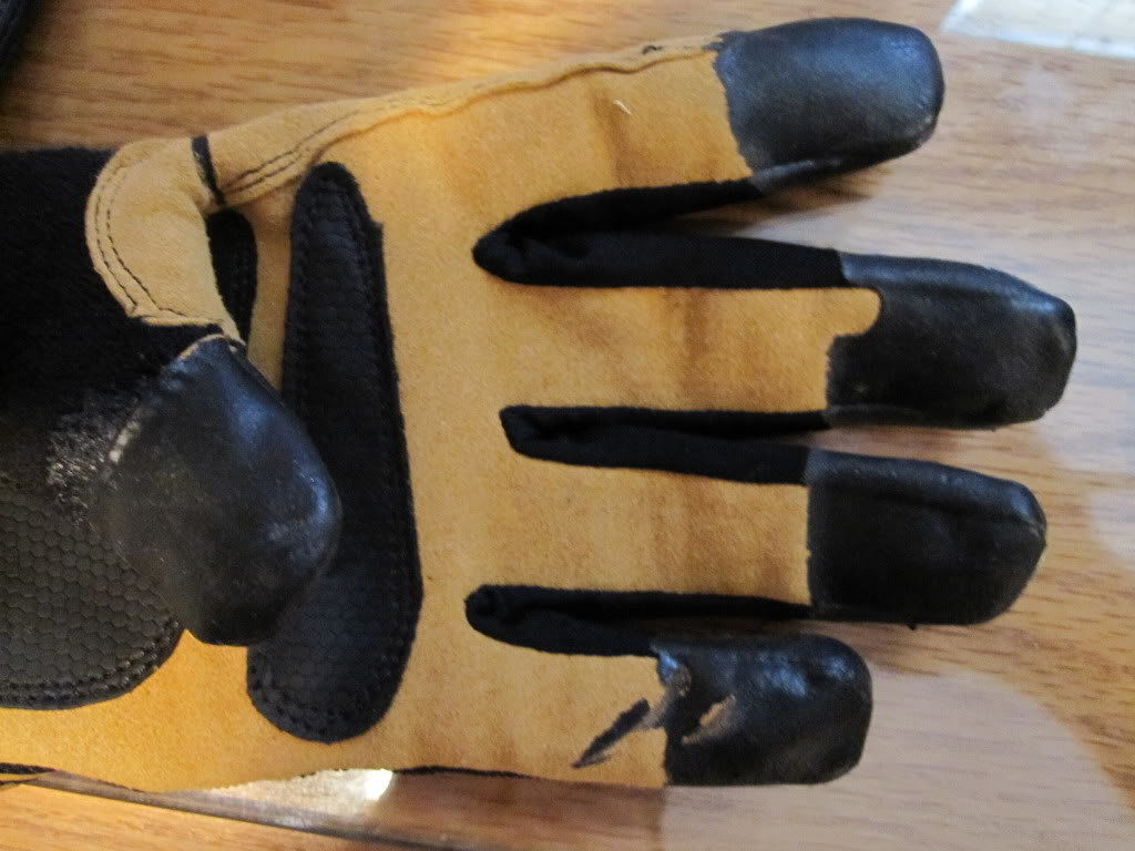 PlastiDipglovetips_7d083c387f6bb1a4704403cd4f4e2a98a10f6bc9.jpg