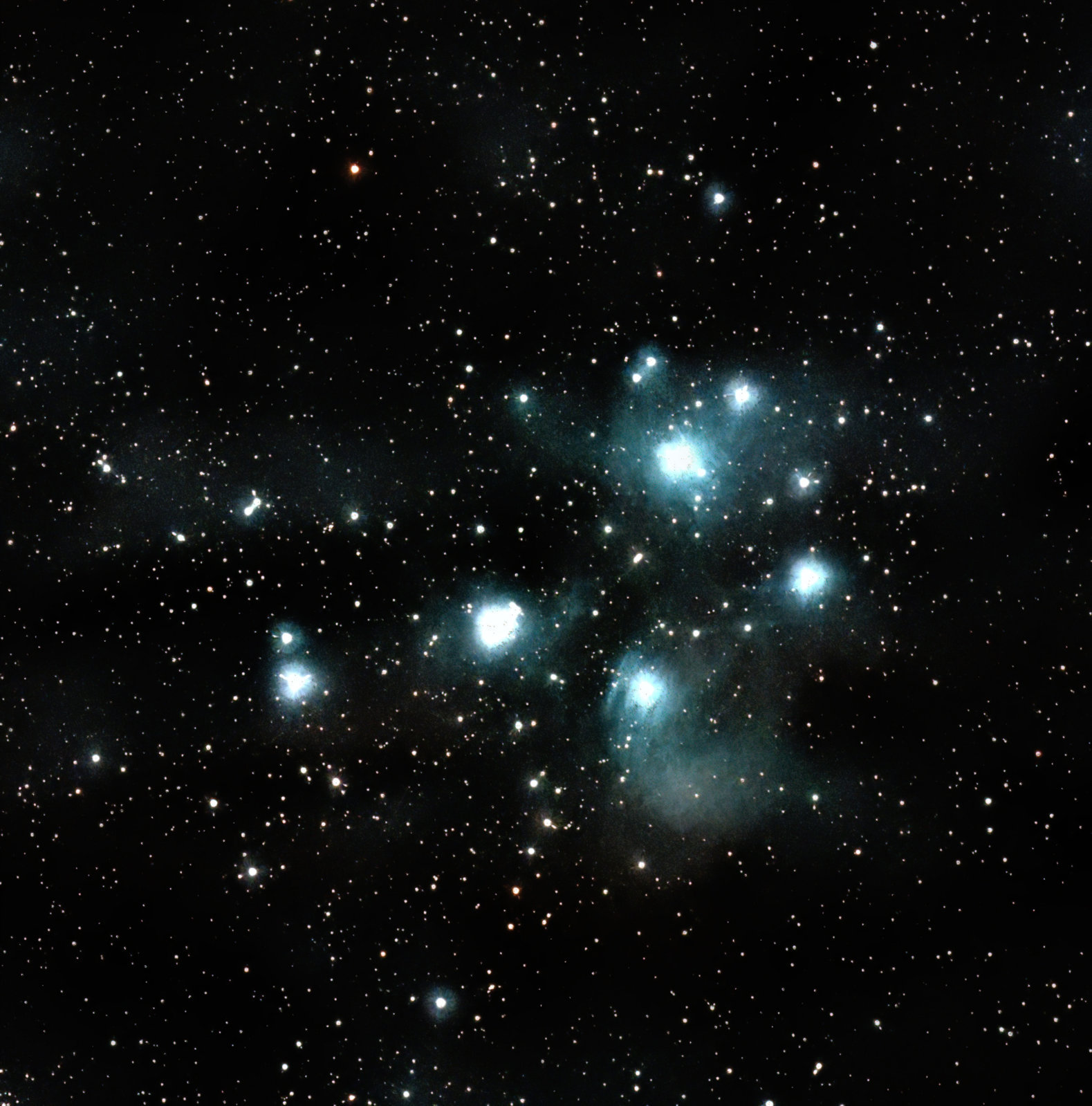Pleiades 2006 subs Affinity-DeNoiseAI-severe-noise.jpg