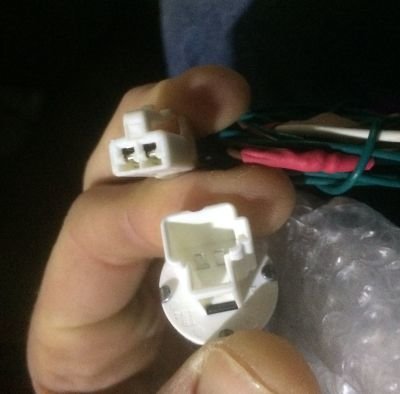 Plug2.jpg
