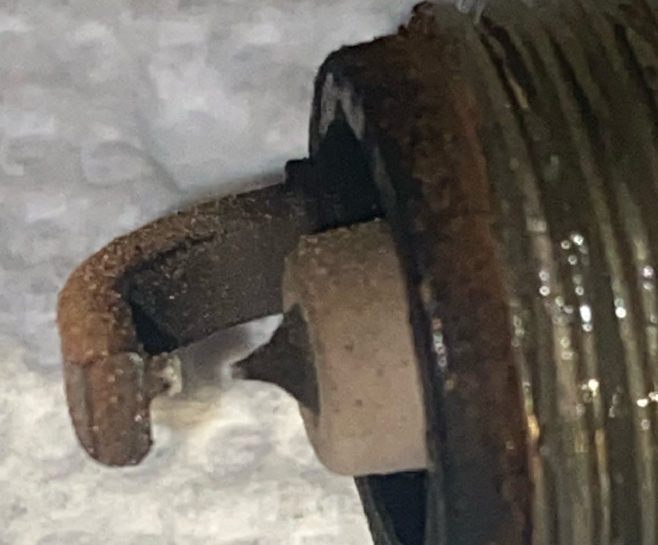 plug3.jpg