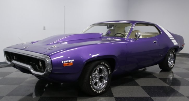 plum_crazy_purple_plymouth_road_runner.jpg