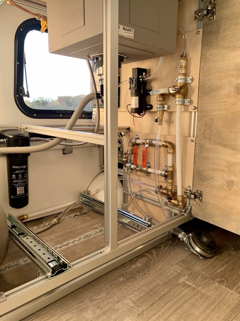 plumbing_01.jpg