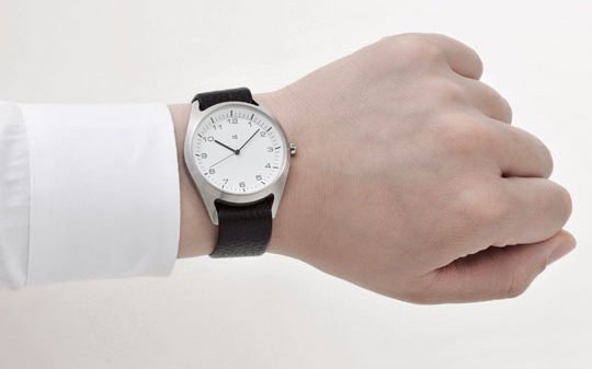 plus-minus-zero-wrist-watch-1.jpg