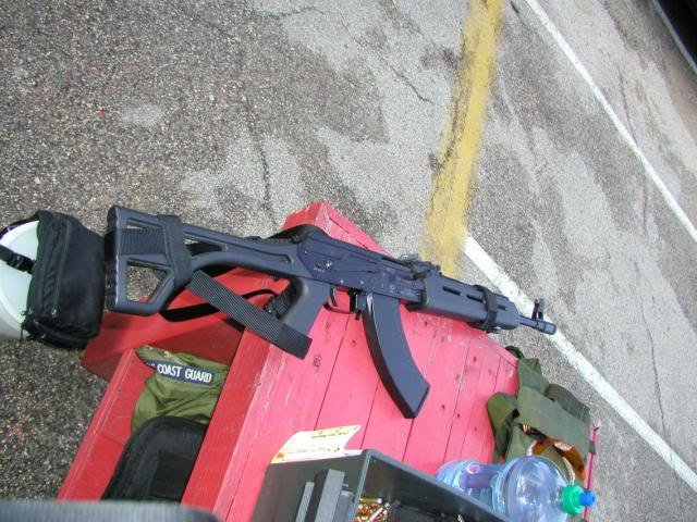 PoliceStuff004_cece67f0d74f843b63448ec34b67325f3446e195.jpg