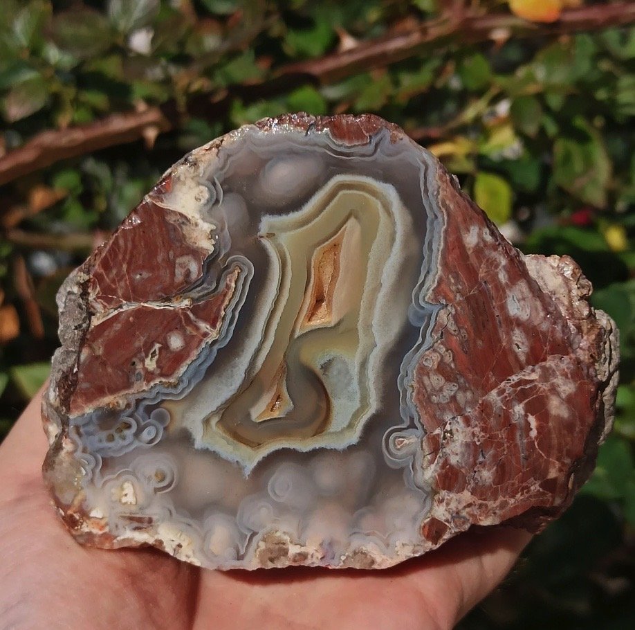 Polished rock.jpg
