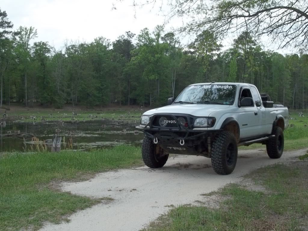pond_db4dbc3fcb79fa6e943fcfb6f810df9382204dff.jpg