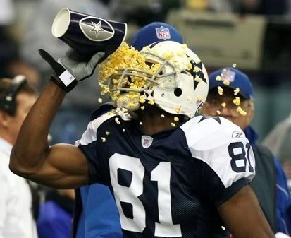 popcornHelmet_9954d6d090325d0d8df8ad24bbe23a3a0c4224c9.jpg