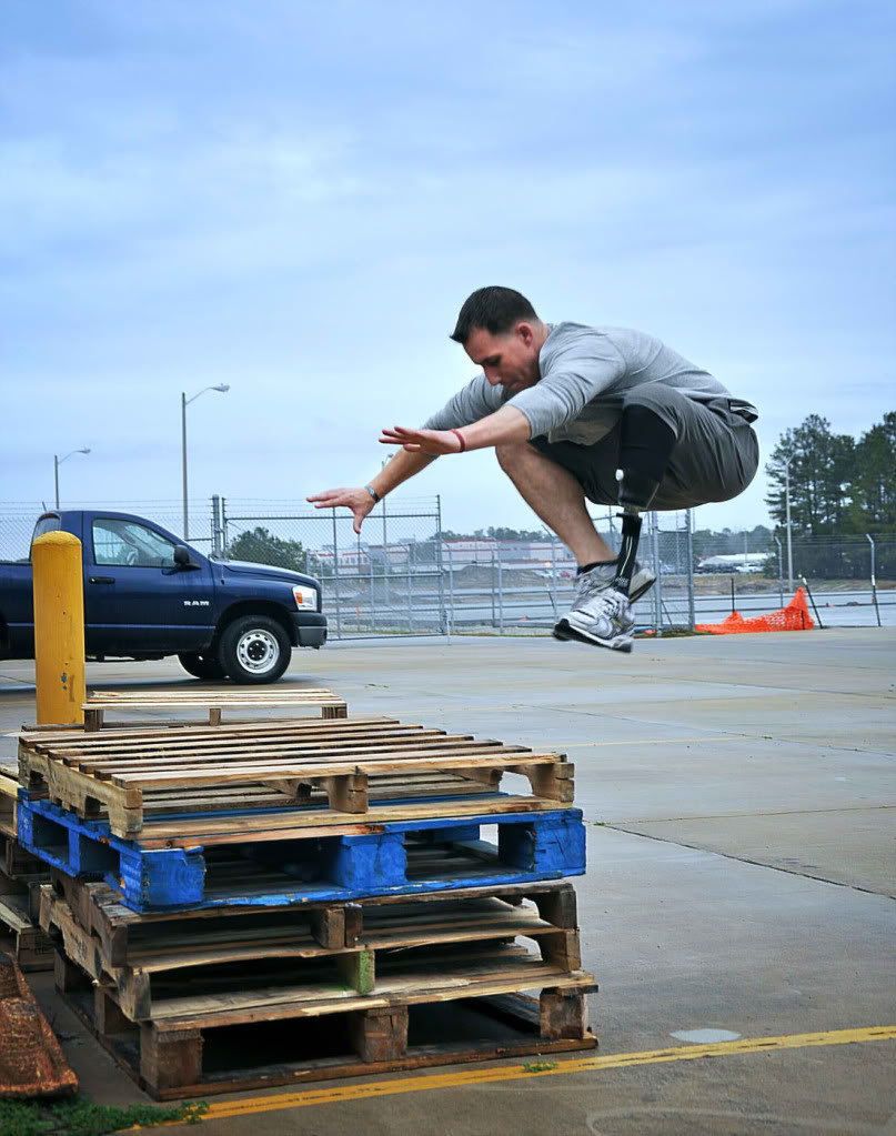 Pope_12-3_AmputeeBoxJump_9afb6711a275e511c68ef8fe54ed2ea332e8823a.jpg