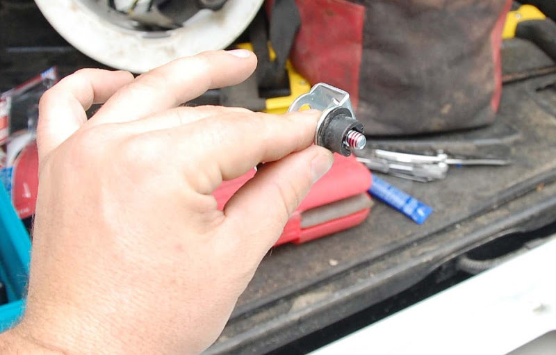 popnlock_threadlocker_451df37d089909573ce1bd8830a25d0ff840168c.jpg