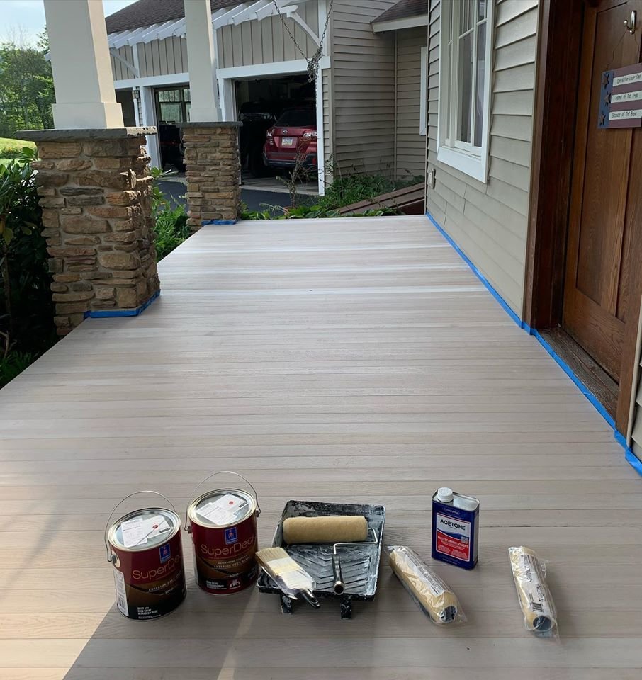 Porch 1.jpg