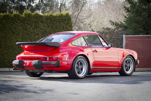 porsche nine eleven.jpg