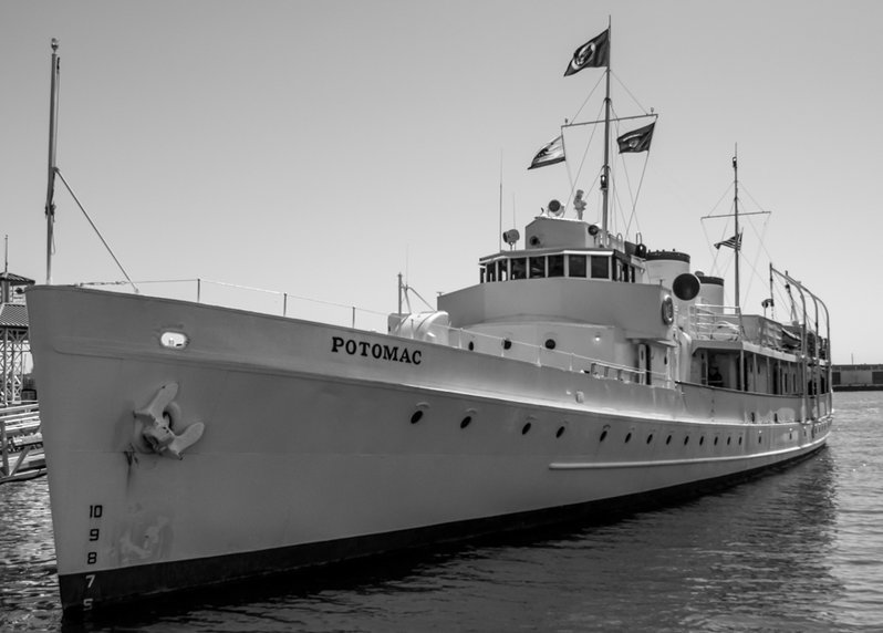 Potomac  bw.jpg