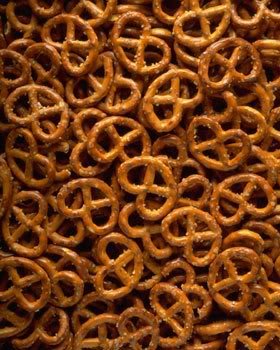 pretzels_eaa98dbfb5604de1021473f042df47241b750054.jpg