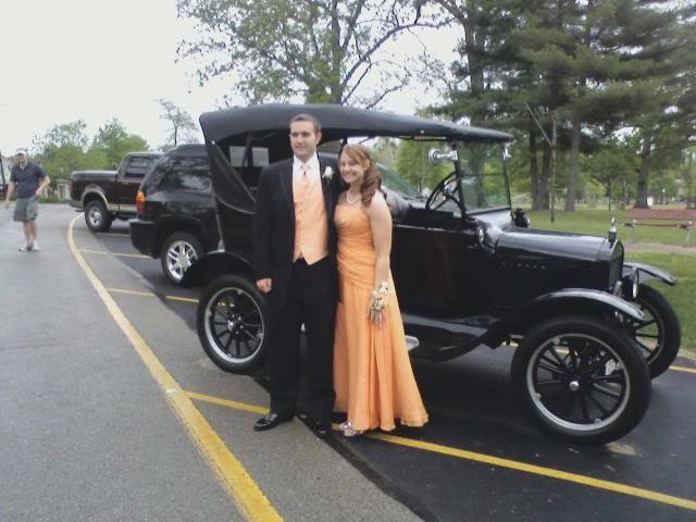 prom-3_6faf9f947435c94b4e35be7bb491908c9303e0a2.jpg