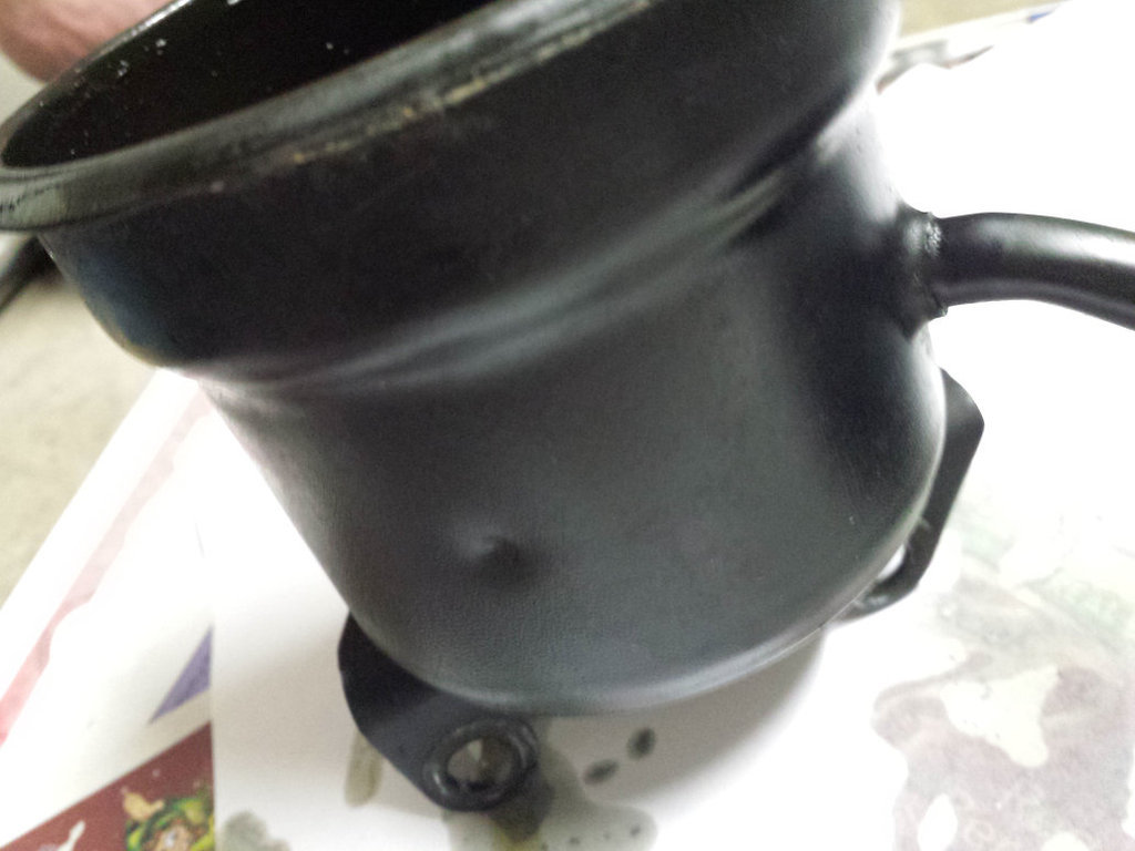 PS_pump_reservoir_dimples_zpsex7lih7y_6587267f595aa7195b677f5c8f269bd4f08930f7.jpg