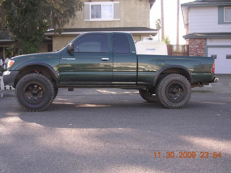 ptowntacoblack.jpg
