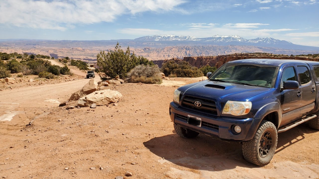 Pucker Pass top.jpg