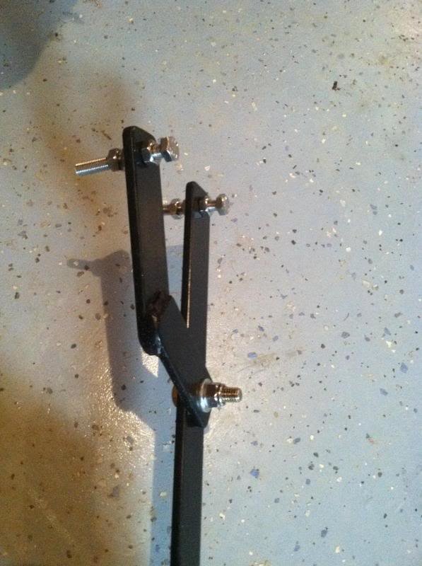 pulleyholder1_zpsa53024d5_223e6847277f207df6e9672c06bf3e9261cc283a.jpg