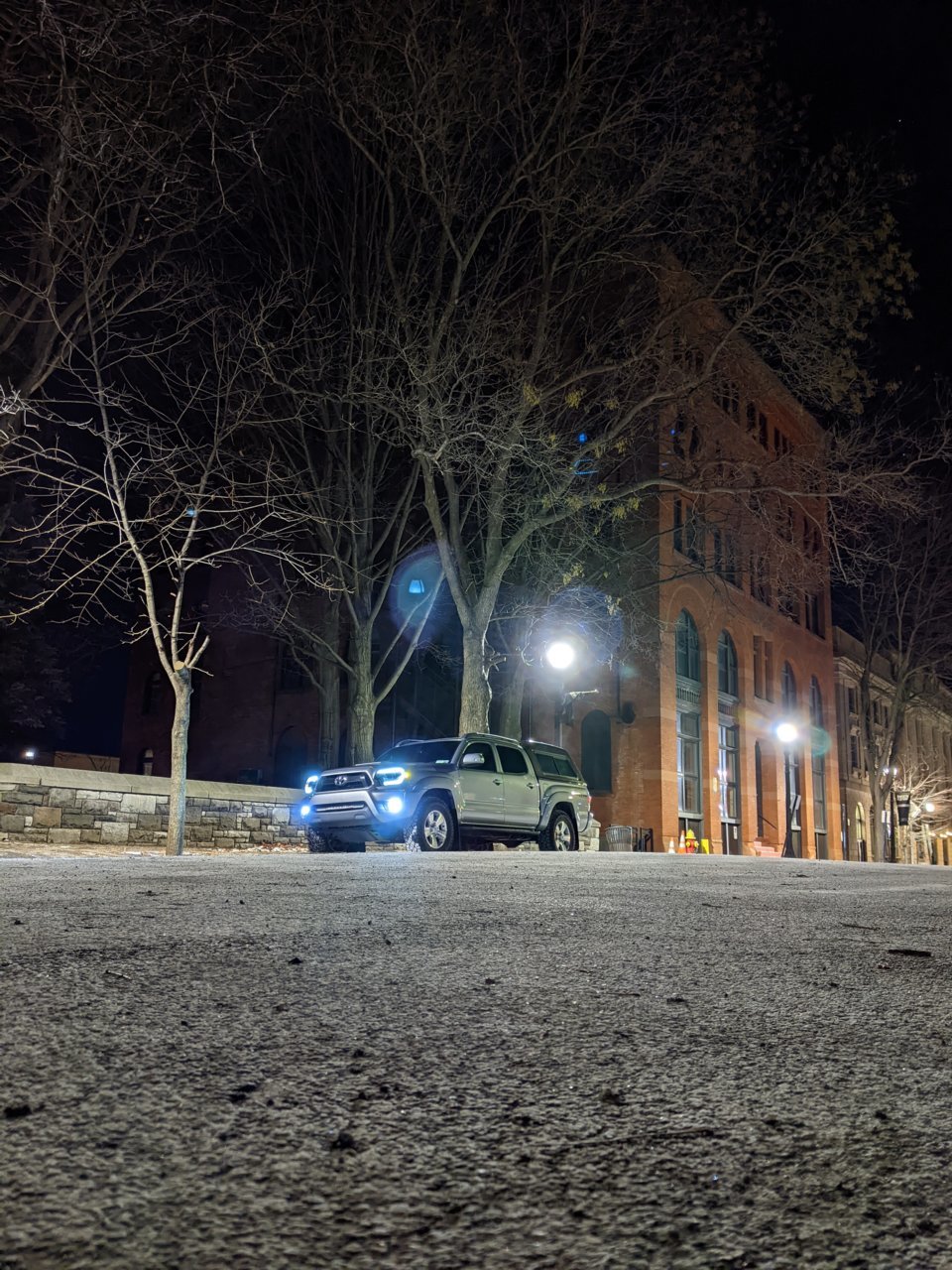 PXL_20220103_230414444.NIGHT.jpg