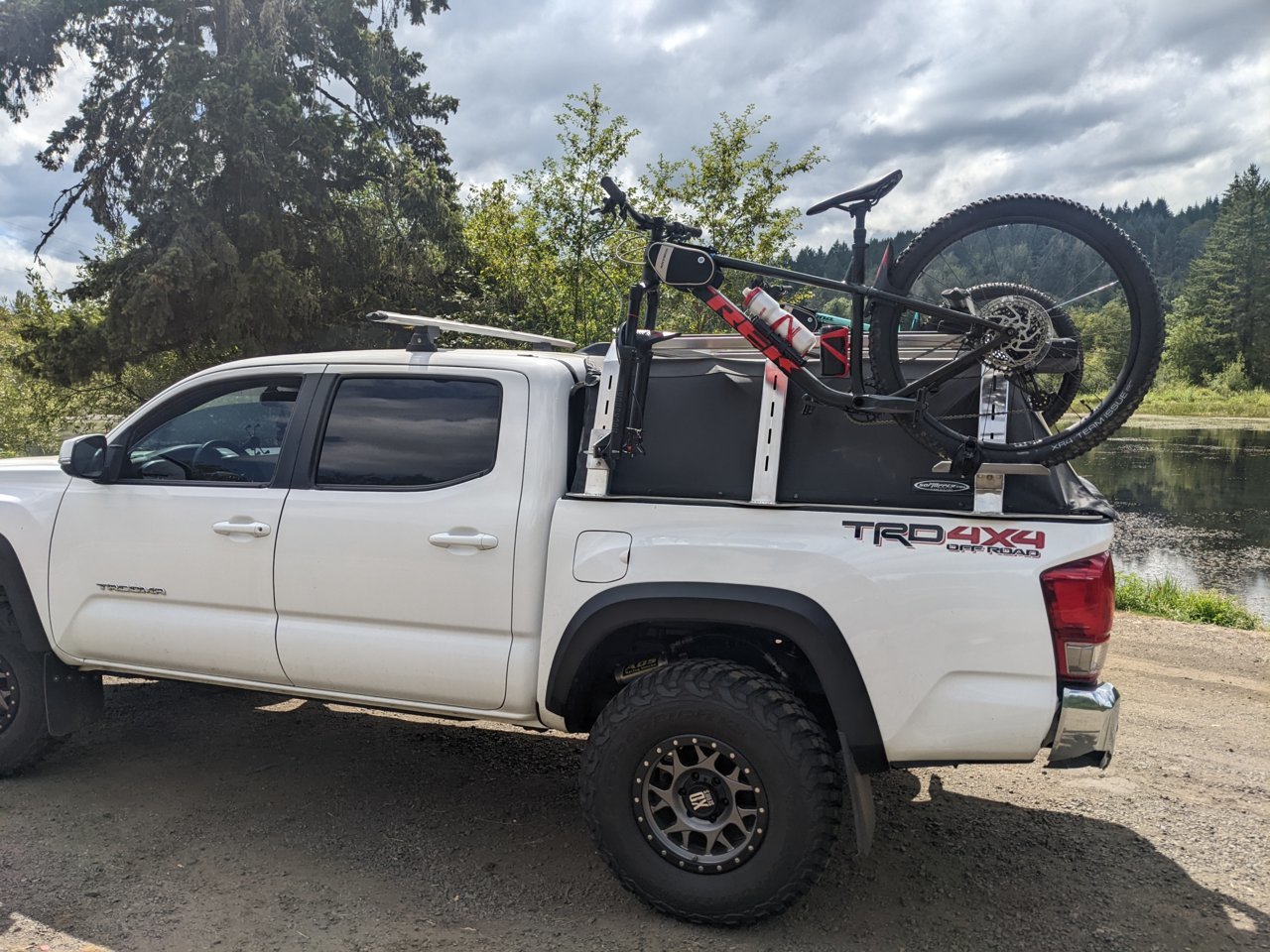 Tacoma bed best sale rack bike mount