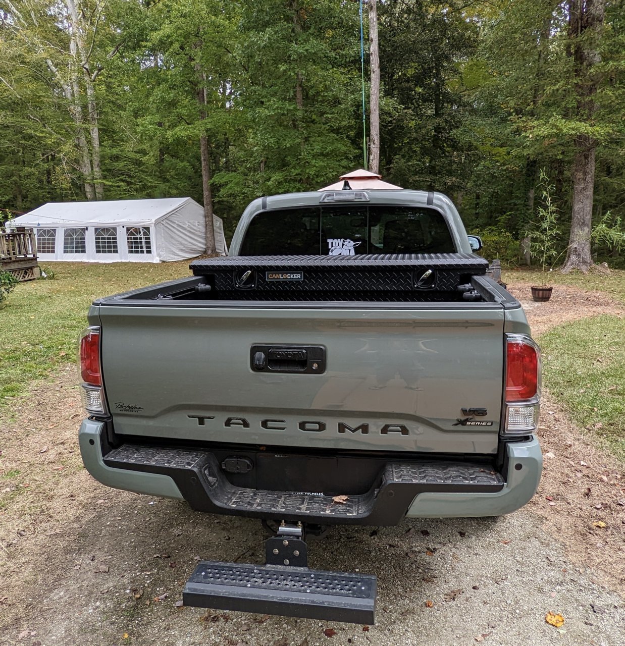 2019 toyota tacoma on sale tool box size