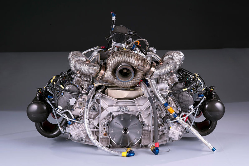 R18_V6_3.7L_6CYL.jpg