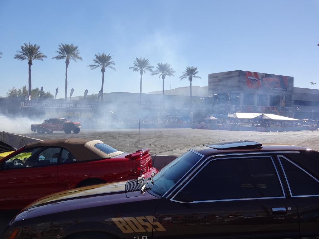 RaceTruck1_7611f5e3f58c68ce94113caaa628dfd764c75bf3.jpg