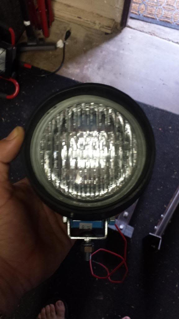 racklight_zpsc96cf552_98da87d70e62a2dccc49c16035fe2726159e1fdc.jpg