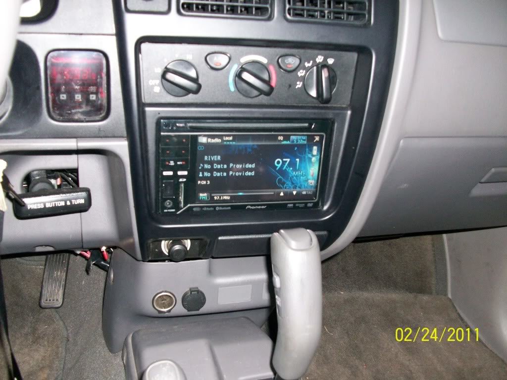 radio1-1_cc3fce5747be38cf37080a9b0f0fe28b25a95934.jpg