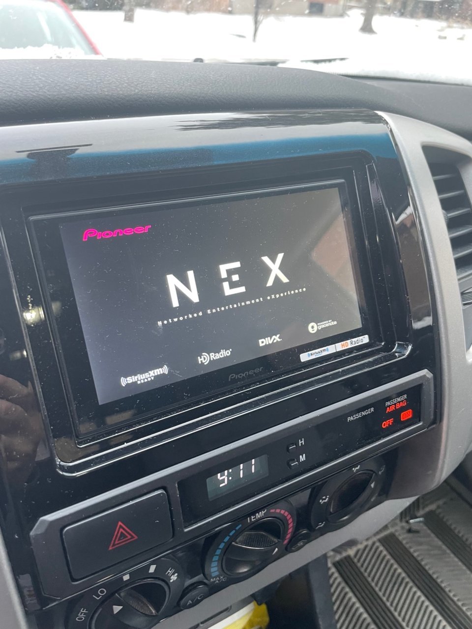 radio1.jpg