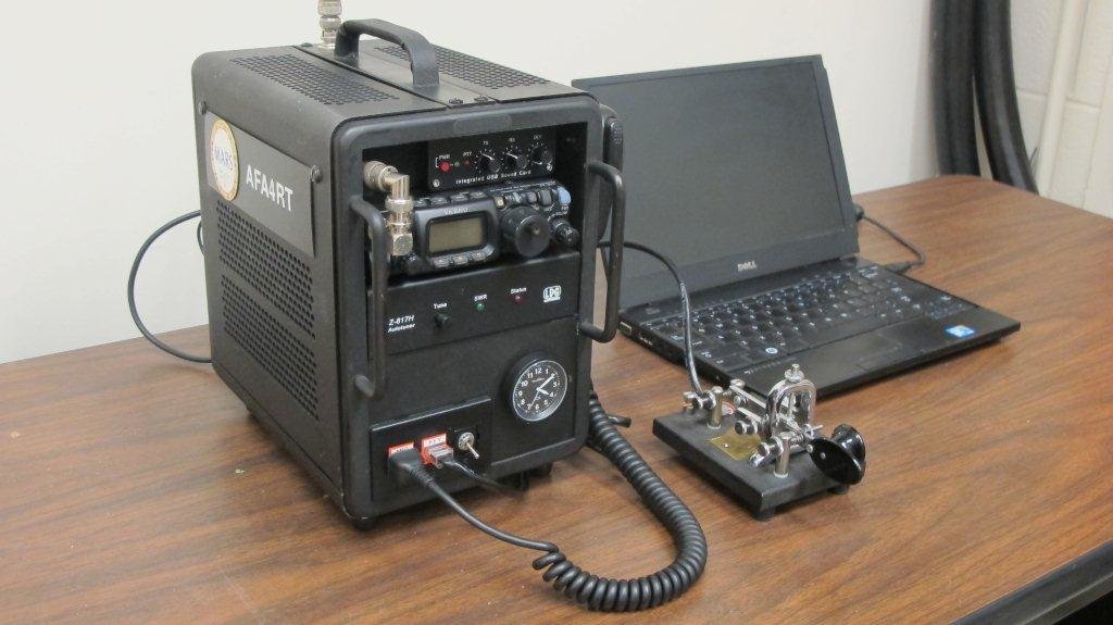 Radio_Box_00_005.jpg