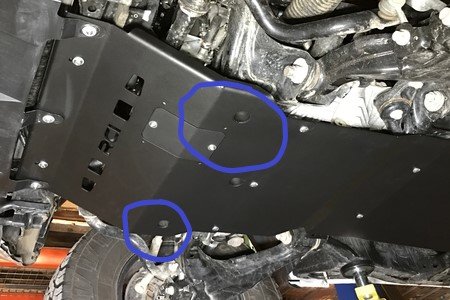RCI Offroad 2007 - Present Tundra Engine Skid Plate_painted.jpg