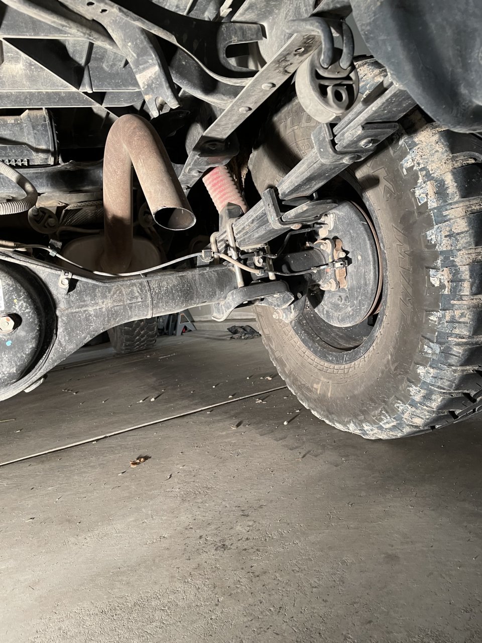 Rear AAL_Shocks2.jpg