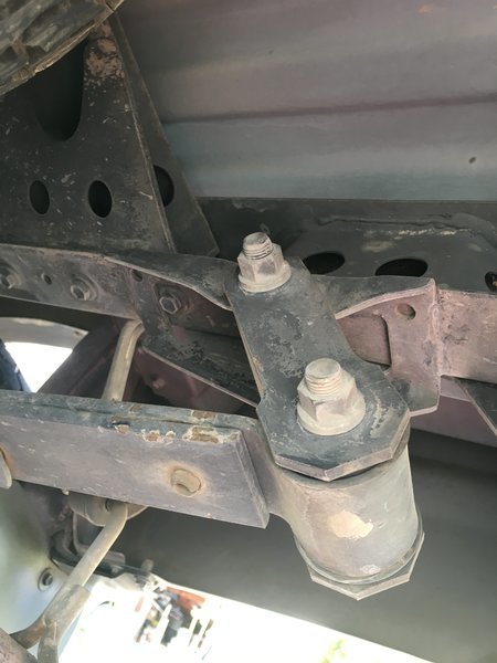 rear shackel.jpg
