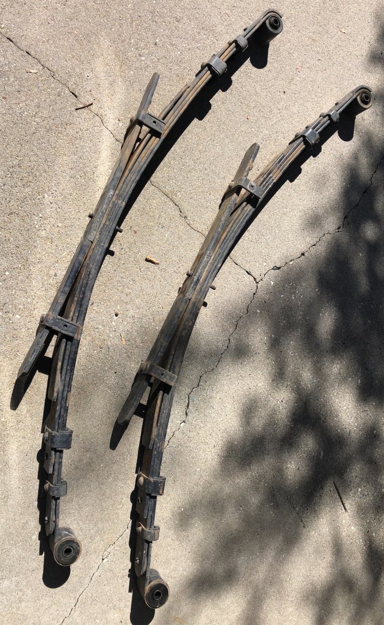 Rear Springs W-helper.jpg