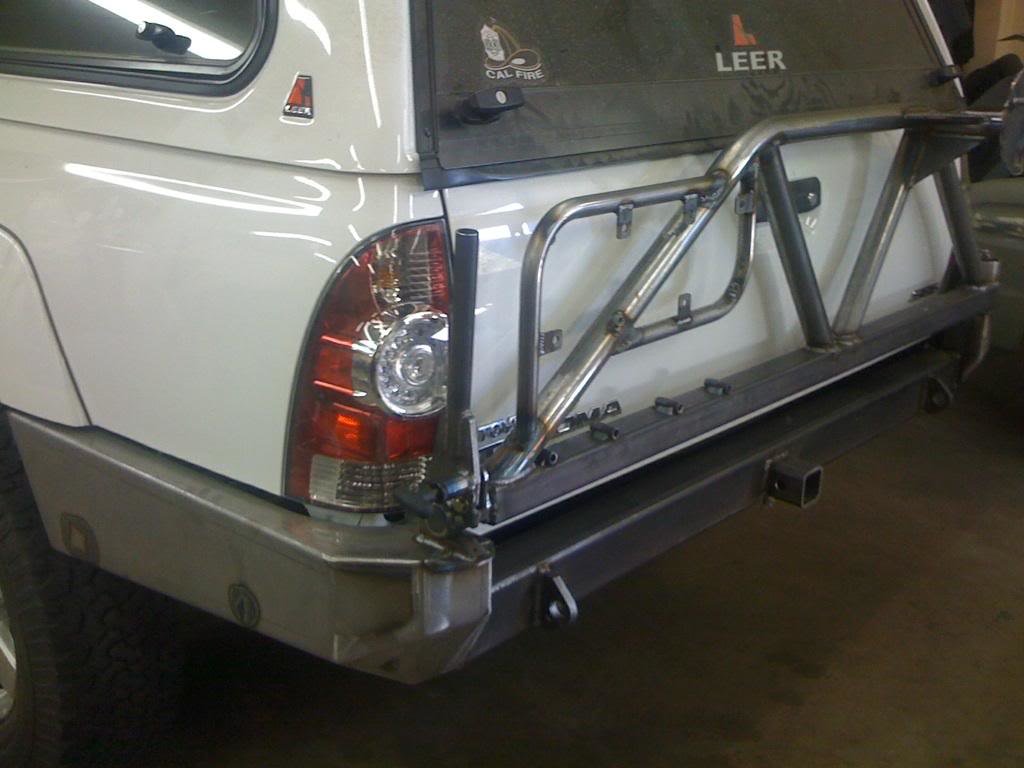 rear3_8b946bfd2a5a4b71d21174363d997ee7377772dc.jpg