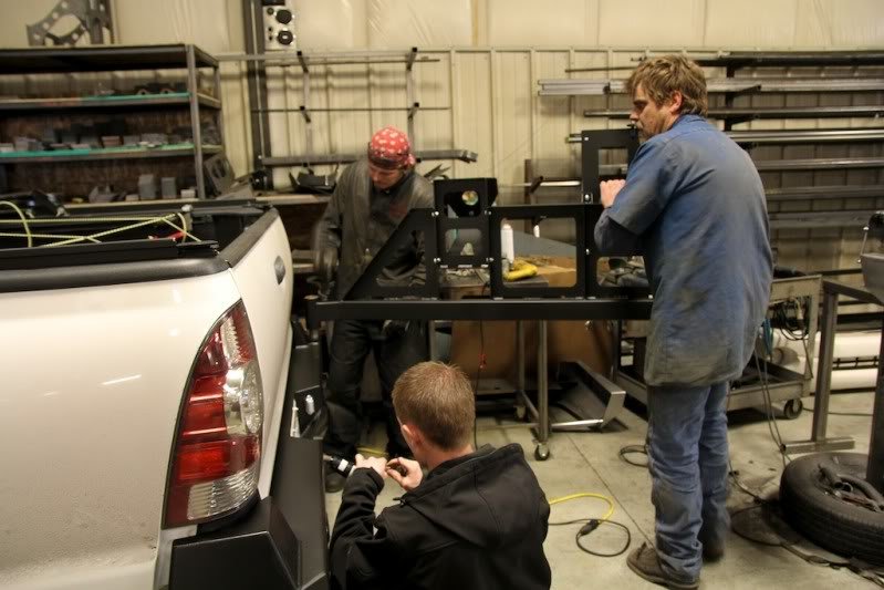 rearbumper2_43196224f506e561f54a3c5e1cd8517362c4dec3.jpg