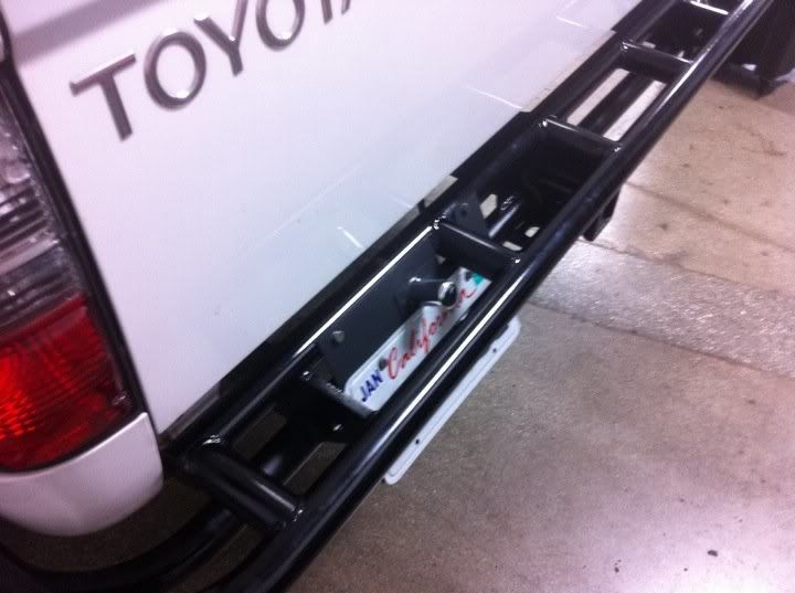 rearbumper2_a7e7ae24e8fcb9889a38b96755a92f01d2765f6b.jpg