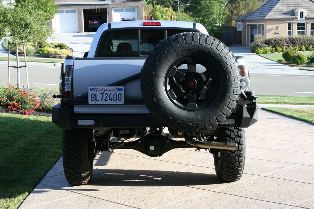 rearbumper_zpsec4e6aa6_45c874a5ffa498a3a9802f861a72aa42303c259e.jpg