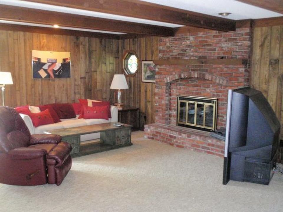 Rec Room.jpg
