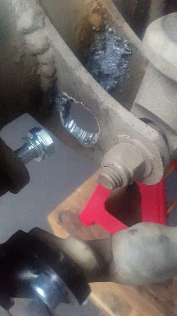 received_10210721362811205.jpg